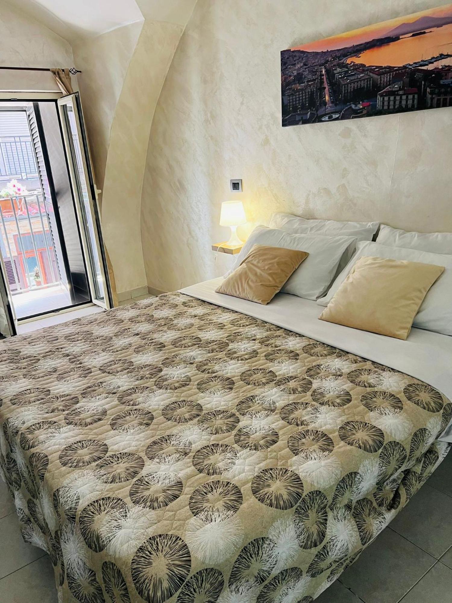 Apartmán House Maximum Neapol Pokoj fotografie